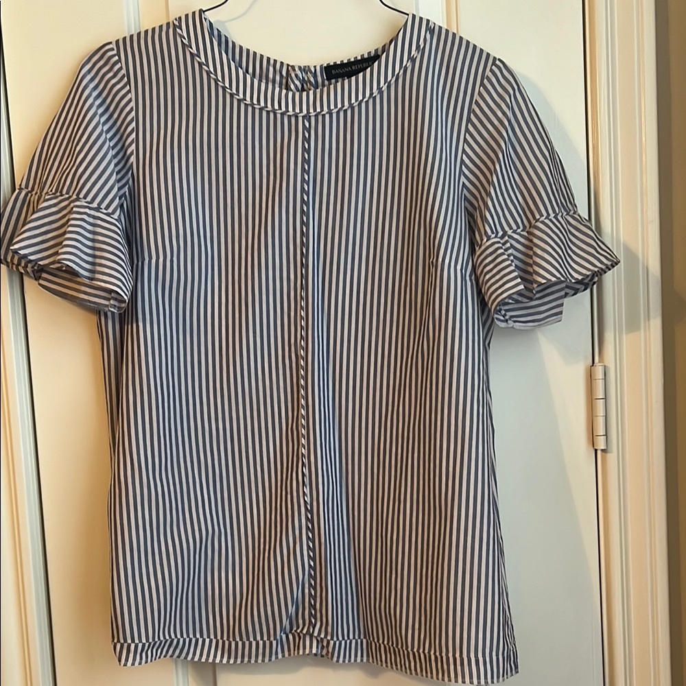 Banana Republic Blue and Pink Flutter Sleeve Blouse